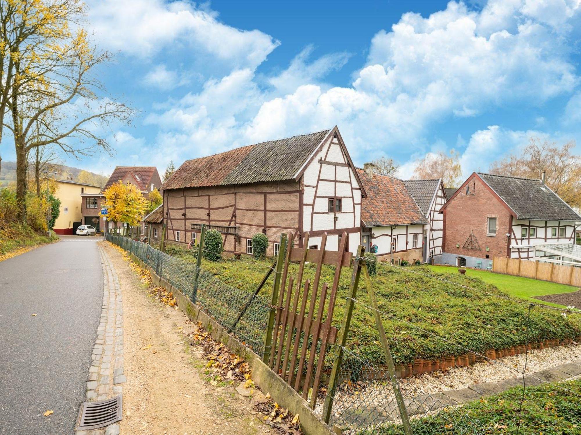 Luxury House In South Limburg Near Forest Walem Exterior photo